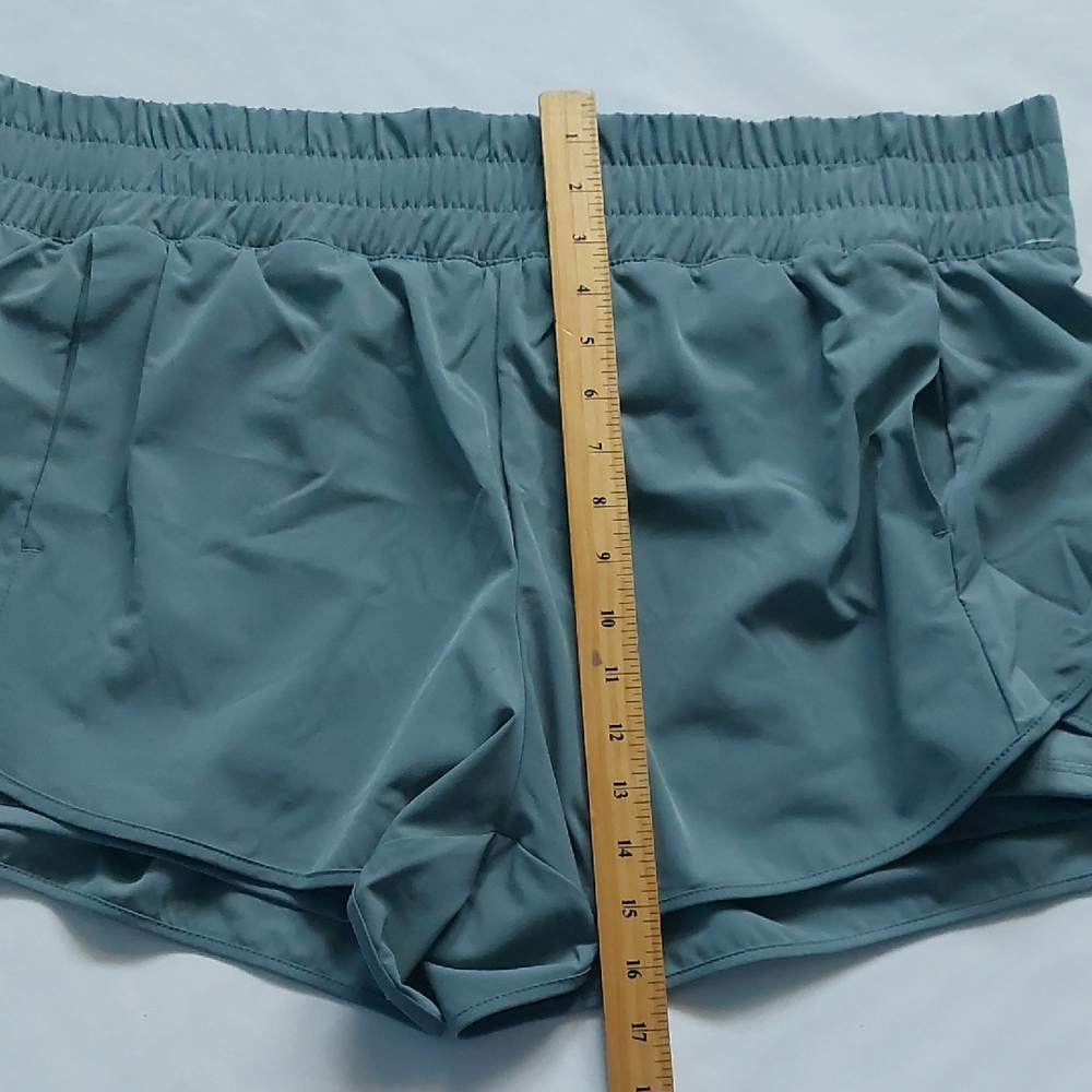Avia Women's‎ Green Athletic Shorts plus  Size XXXL 22 - Picture 5 of 10